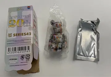 베어브릭 BE@RBRICK 시리즈 42 ARTIST 아티스트