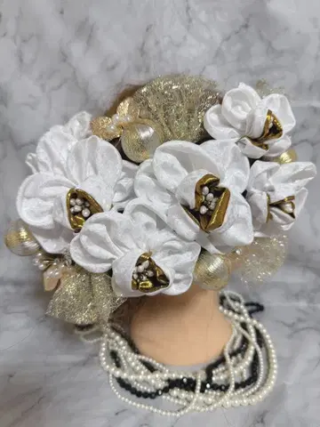 신상 No.2168 츠마미자이쿠 팔레놉시스 머리 장식 세트 성인식 결혼식