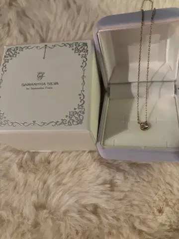 사만사 실바 고양이 목걸이