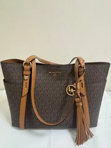 MICHAEL KORS 브라운 숄더백