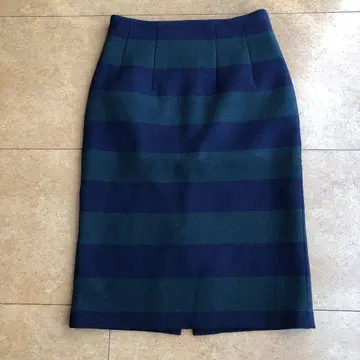 두꺼운 원단 스커트, 고급 일본제 티틴 인 더 스토어