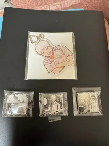 빛이 죽은 여름 특전 아크릴 키링 캔뱃지