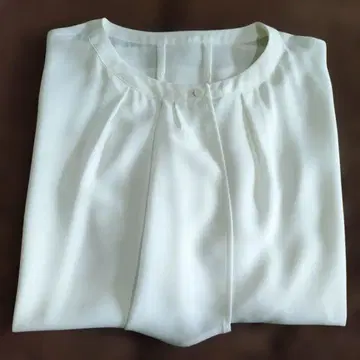 [ 취업활동 ] 화이트 턱 입술 반팔 셔츠 뉴요커 11호 수트 이너