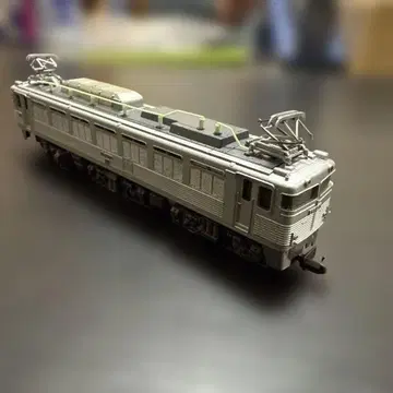 [철도 모형] N 게이지 토믹스 2104 EF81