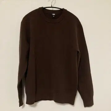 유니클로 UNIQLO 크루넥 스웨터 다크 브라운 M 사이즈
