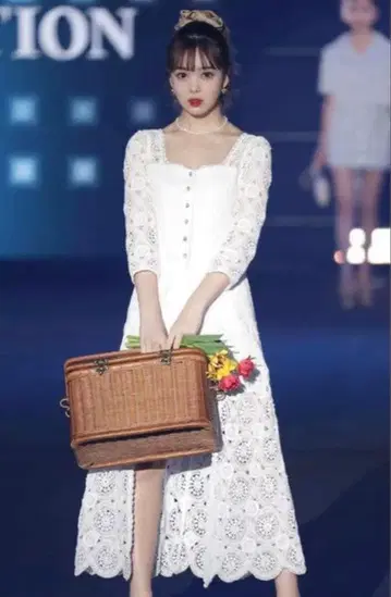 RED YAZEL 블랙 레이스 롱 원피스