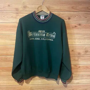 브리타니아 암즈 그린 리브라인 맨투맨 90s