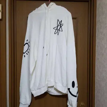 JSB 제3대 후드티