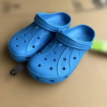 새상품, 미사용 crocs 파란색 클로그 샌들 26cm