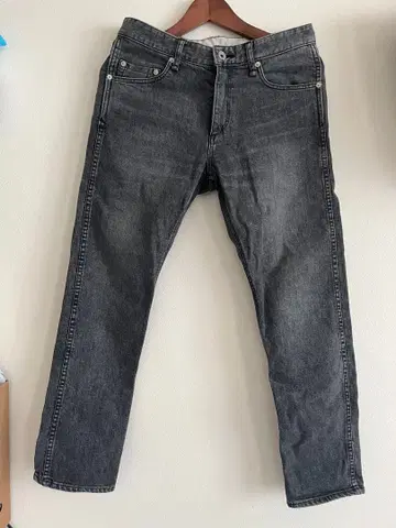 데님 프릭스스토어