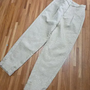 베이지 캐주얼 팬츠 네이비 워