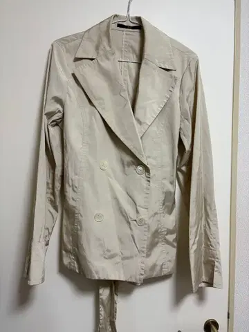 새상품급 DAKS 닥스 얇은 소재 코트 사이즈 42