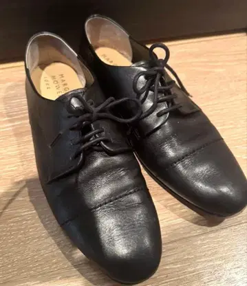 마가렛 하우엘 레이스업 슈즈 24.5cm 블랙