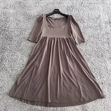 FOXEY NY 40 브라운 그레이 저지 엠파이어 원피스