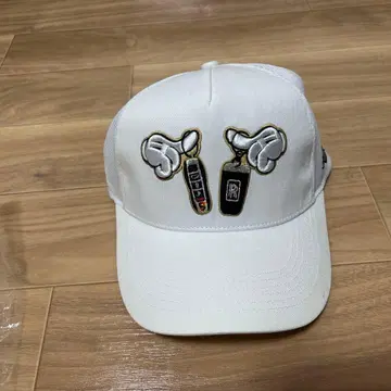 [ 미사용 새상품 레어 ] TRENDY&RARE 골프 자수 캡 화이트