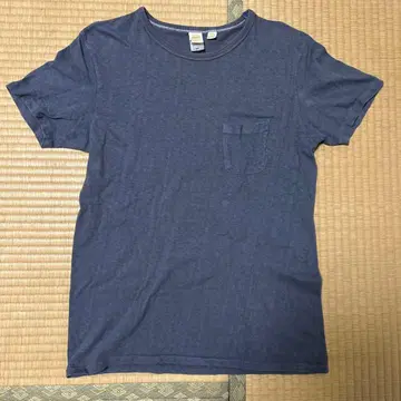 BARNS 반스 페이드 포켓 티셔츠