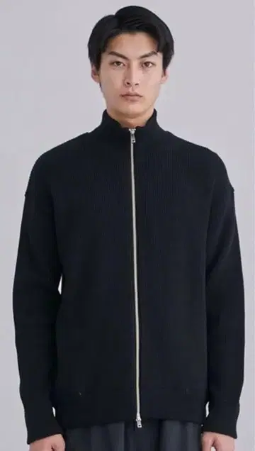 UNITED TOKYO 7G 오버 사이즈 드라이버즈 니트 블랙