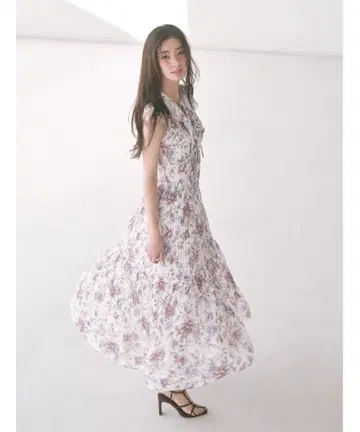 SNIDEL 플리츠 프린트 원피스