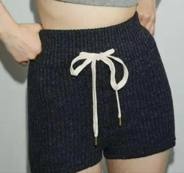 JUEMI 리브 숏팬츠