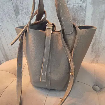 버킷백 그레이 바닥 플레이트 파우치 포함