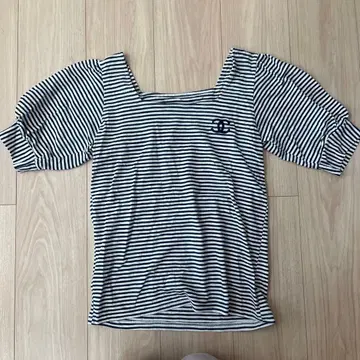 스트라이프 퍼프 슬리브 티셔츠