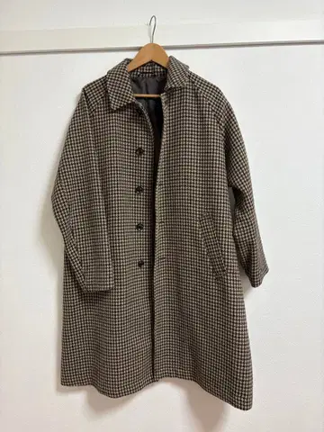 coen 체스터 코트 사이즈 S 베이지/블랙