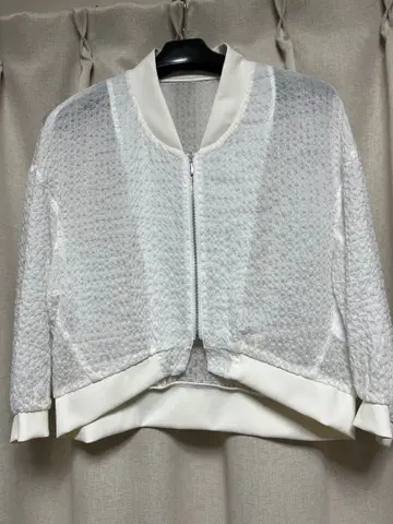 화이트 봄버 자켓 9호