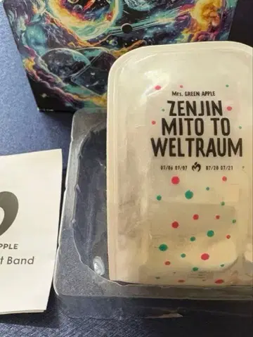 Mrs. GREEN APPLE 젠진 WELTRAUM 라이트 밴딩