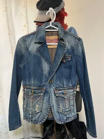 US/ED 데미지 가공 데님 자켓