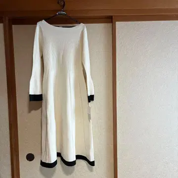 셀호드 니트 원피스 9호