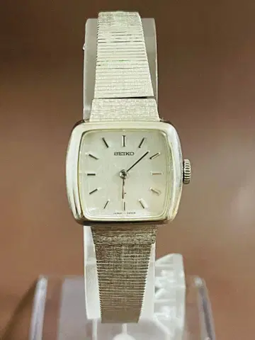 세이코 앤티크 수동 와인딩 손목시계