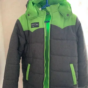 새상품 crocs 그린 자켓 160 사이즈