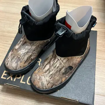 THE NORTH FACE 카모플라쥬 숏부츠