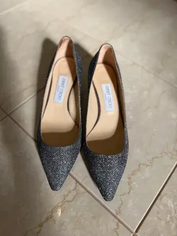 지미추 그레이 글리터 하이힐