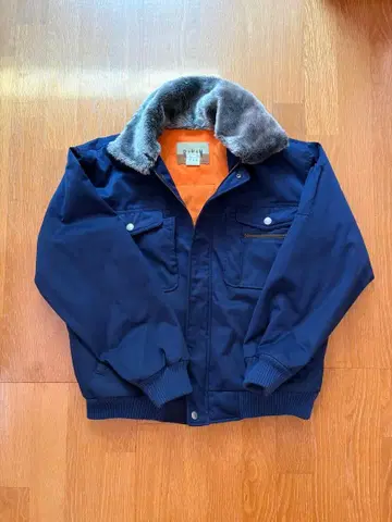 두카점퍼 방한 점퍼 사이즈 L