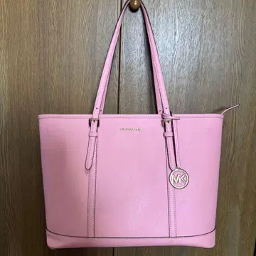 MICHAEL KORS 핑크 토트백