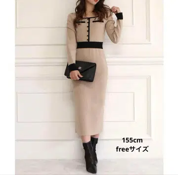 ROYAL PARTY 배색 버튼 니트 원피스