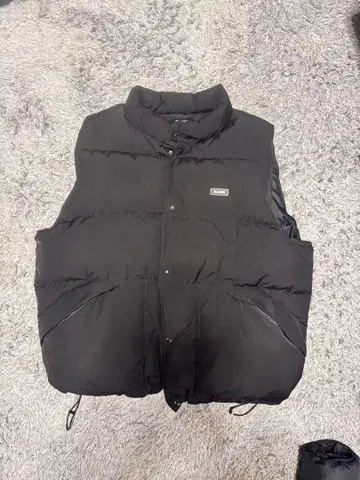 XLARGE 블랙 다운 베스트 XL