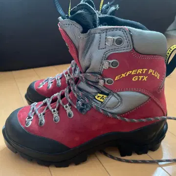 1- [새상품급] 잠바란 EXPERT PLUS GTX 트레킹 부츠 39