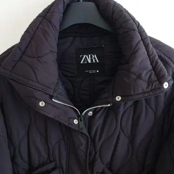 ZARA 퀼팅 자켓 블랙