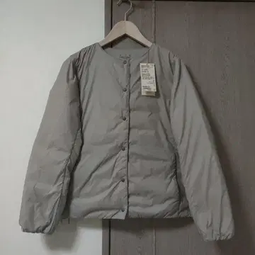 경량 다운 포켓터블 노카라 자켓 L 라이트 베이지 여성용