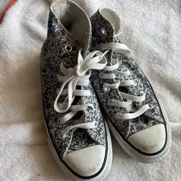 컨버스 converse 꽃무늬 블루 계열 하이컷 스니커즈 4 2/1