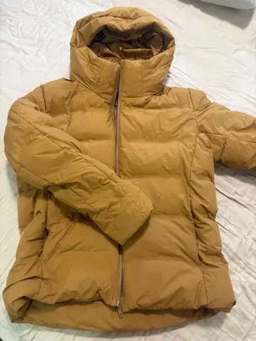 UNIQLO 후드 부착 다운 자켓 XL 베이지