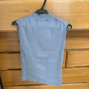 anuans 슬리브리스 상의