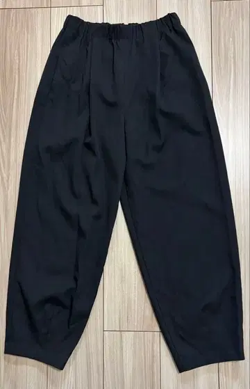 카구레 2025AW 코쿤 팬츠