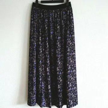 [ any FAM ] 롱 플레어 스커트 (시착만 한 상품)