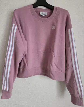 adidas 핑크 3라인 크롭 트레이닝복
