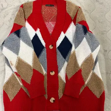 Gorge 다이아몬드 패턴 니트 가디건