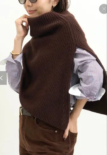 라빠르망 GOOD GRIEF! RIBBED KNIT SNOOD 브라운