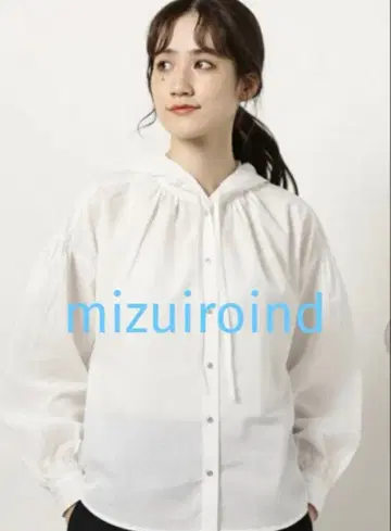 미즈이로 인드 후드 부착 셔츠